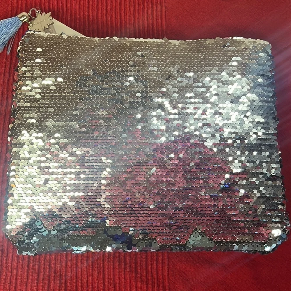 Disney’s frozen 2 pencil case flip sequin with charm NWT NEW